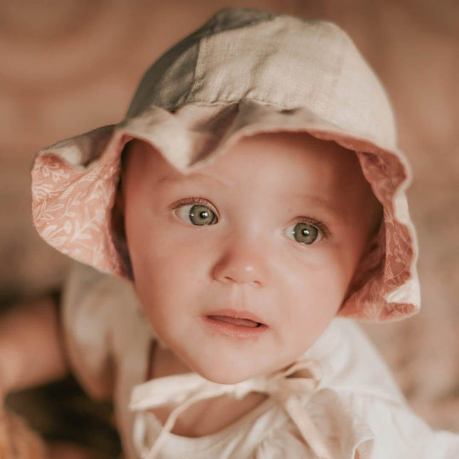 Bedhead Heritage Reversible Ruffle Bonnet Hat-Freya/Flax M-1875027434529755143