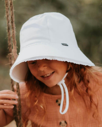 Bedhead Ponytail Bucket Hat - White Ruffle L-1875027433955135492