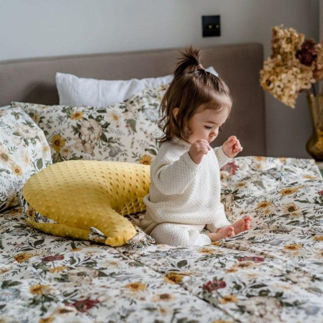 La Millou Dana's Hen Pillow VINTAGE MEADOW | Honey-1875027397263364097