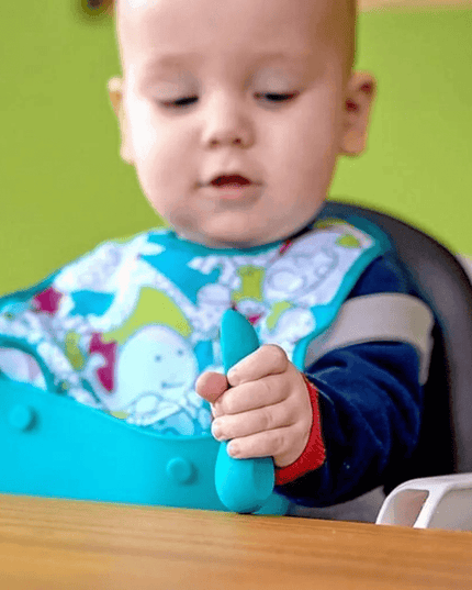 Marcus & Marcus- Palm Grasp Self Feeding Spoon Willo the Whale-Purple-1875027522161348612