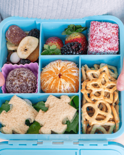 MONTII.CO Lunch Punch Sandwich Cutters | Puzzles-1875027507707777028