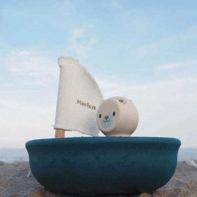 Plan Toys Sailing Boat - Polar Bear-1875027481602428932