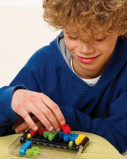 Smart Games IQ Twist-1875027459318091778